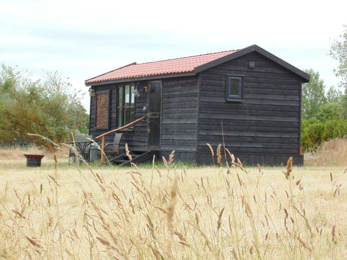 The Cabin Pakenham ภายนอก รูปภาพ